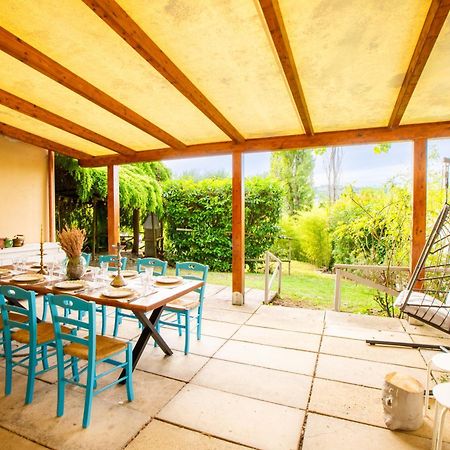 Grande Villa Storica Per Vacanze Con Giardino Privato E Piscina Ostra 외부 사진